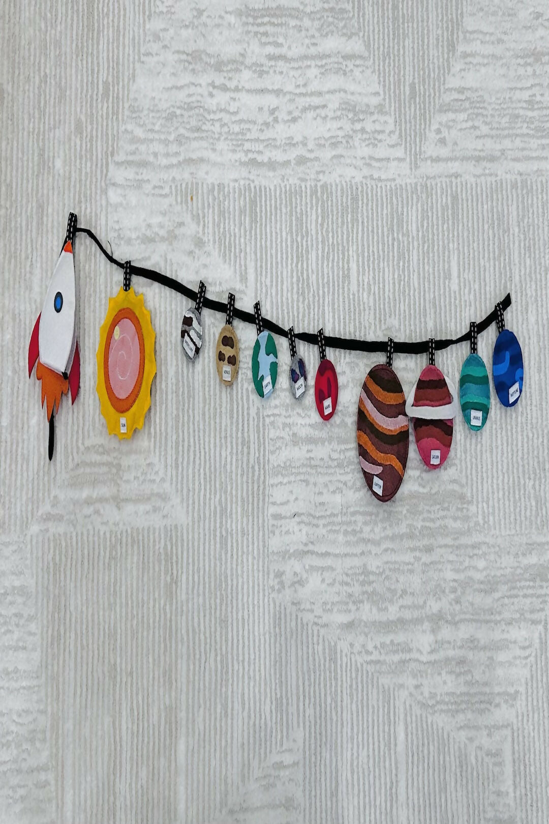 Lacing - DIY Solar System - Banner - Wall Decor - Fine Motor Play