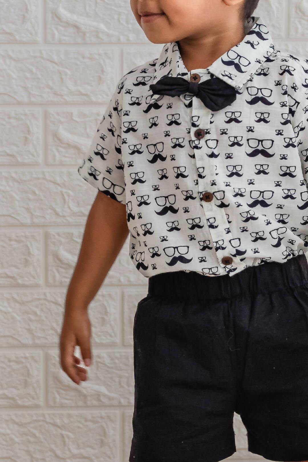 Moustache boys set with bow - pure cotton