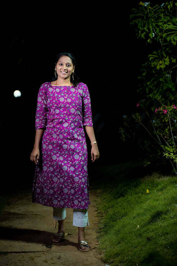 Dark Magenta Cotton Floral kurta for Women